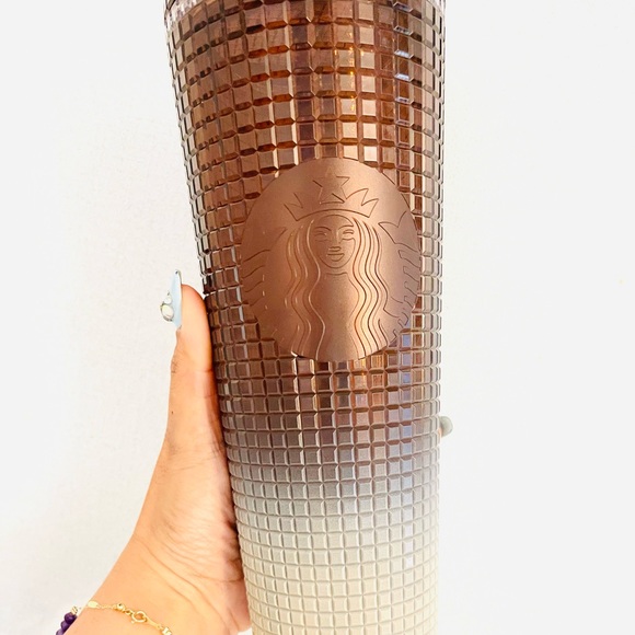 Starbucks Brown Gradient Grid - Picture 2 of 4